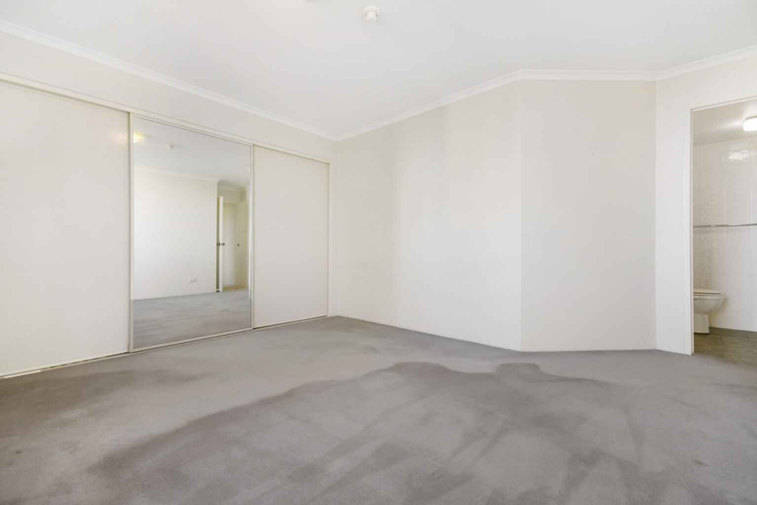 1104/1 Hollywood Avenue Bondi Junction