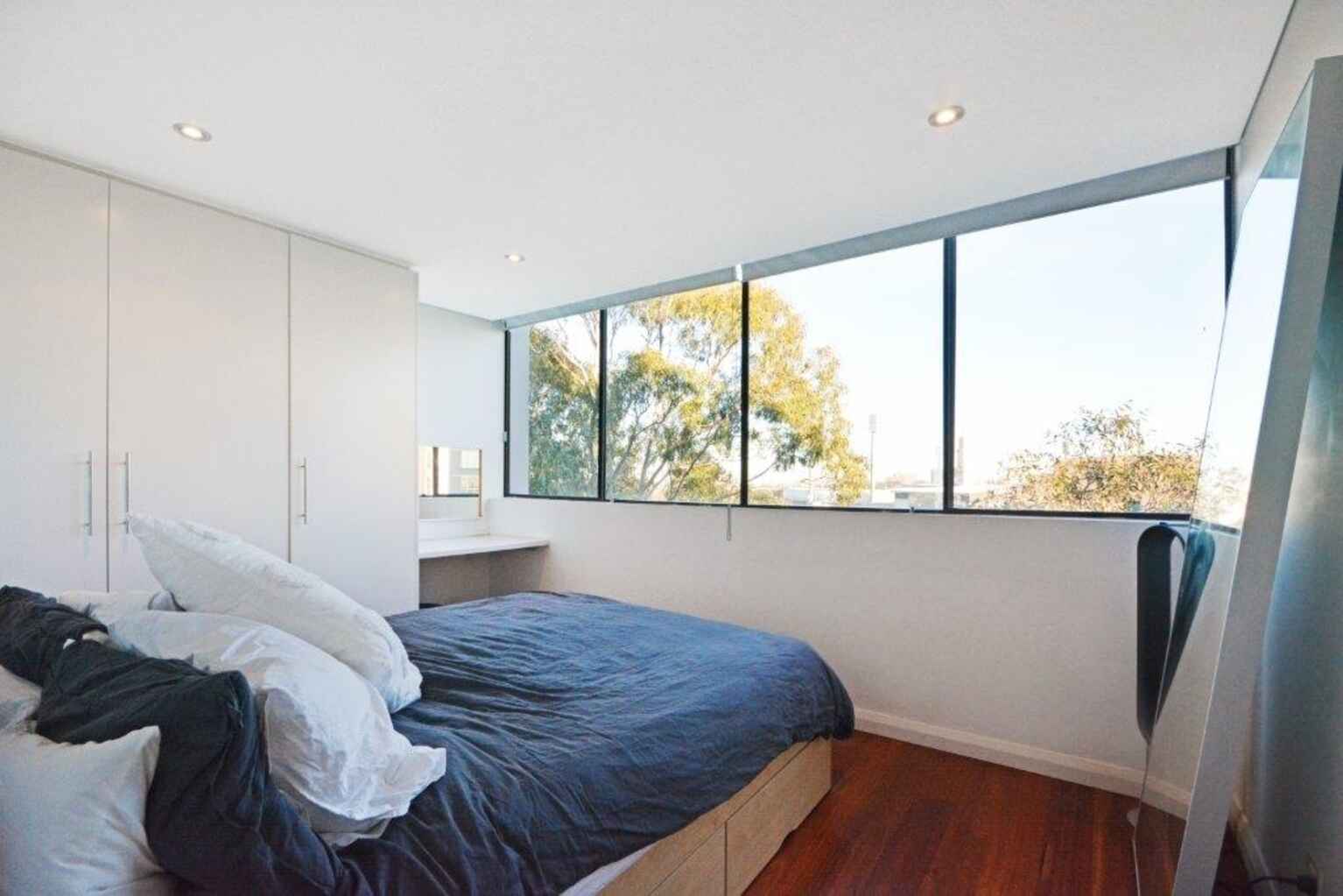 27/77-83 Cook Road Centennial Park