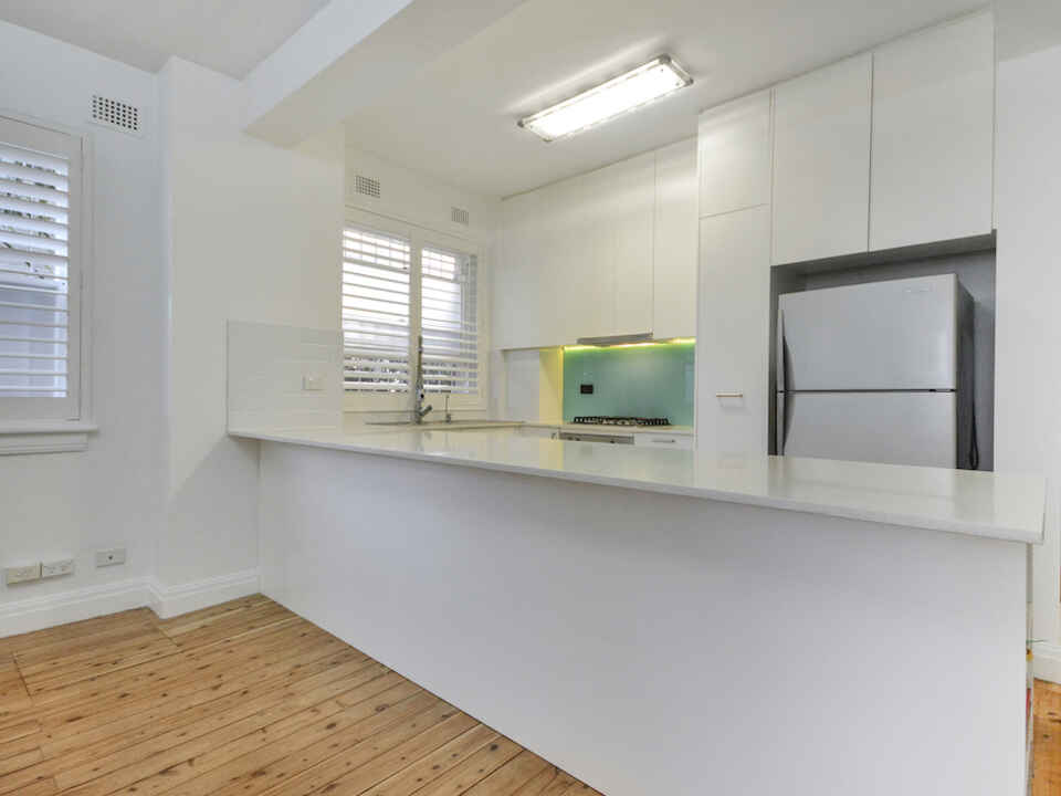 2/128 Francis Street Bondi Beach