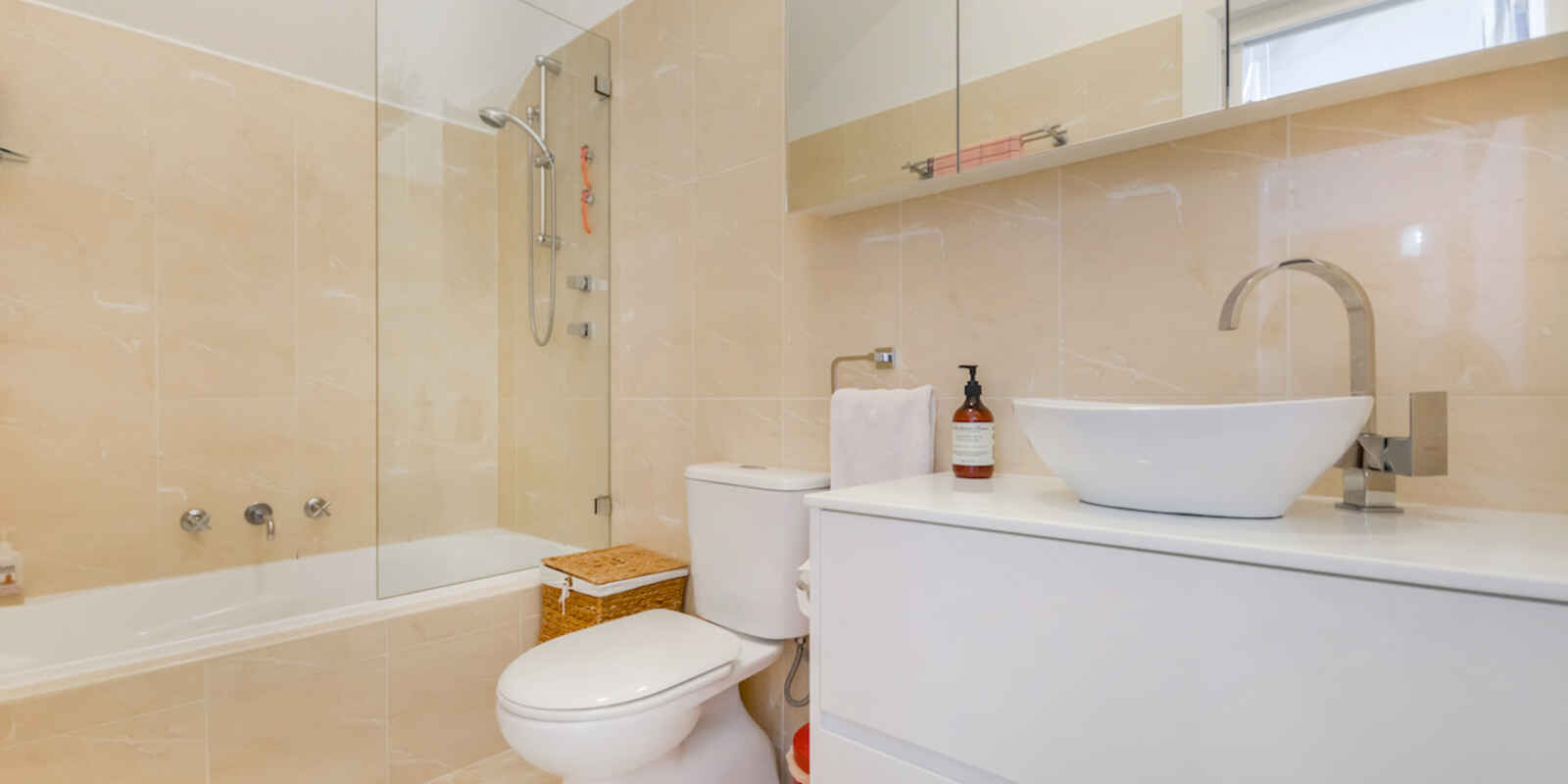 3/4 Palmerston Avenue Bronte