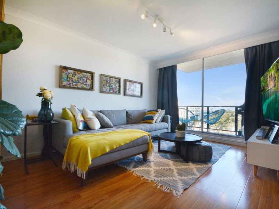 8C/39-41 Penkivil Street Bondi