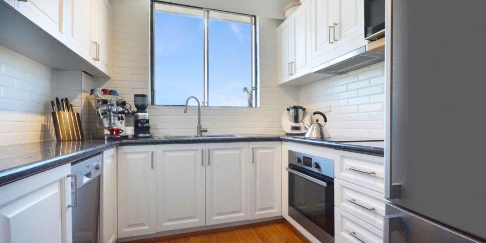 8C/39-41 Penkivil Street Bondi