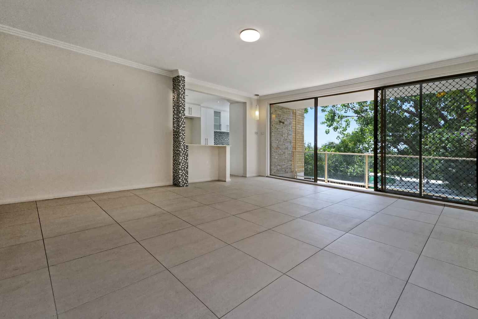 13/6-8 Penkivil Street Bondi