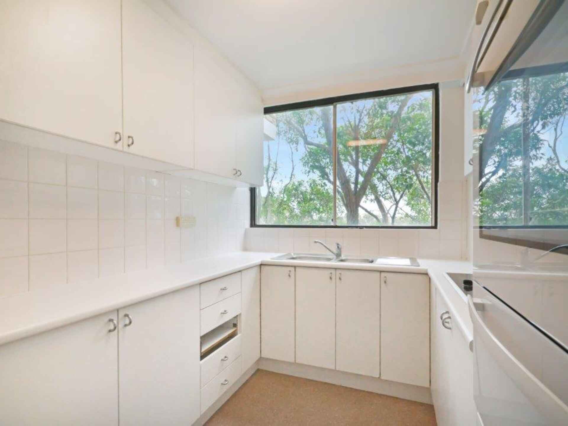 16/19-25 Flood Street Bondi