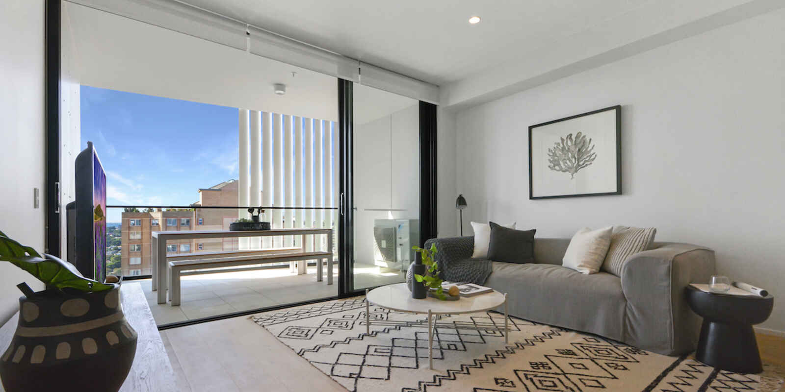 1 Bed/32-42 Spring Street Bondi Junction