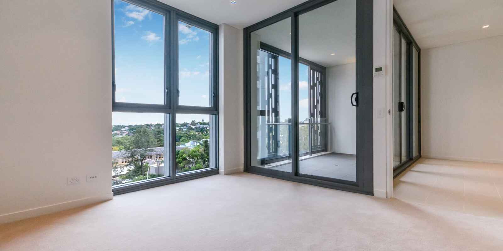 1 bed/570 Oxford Street Bondi Junction