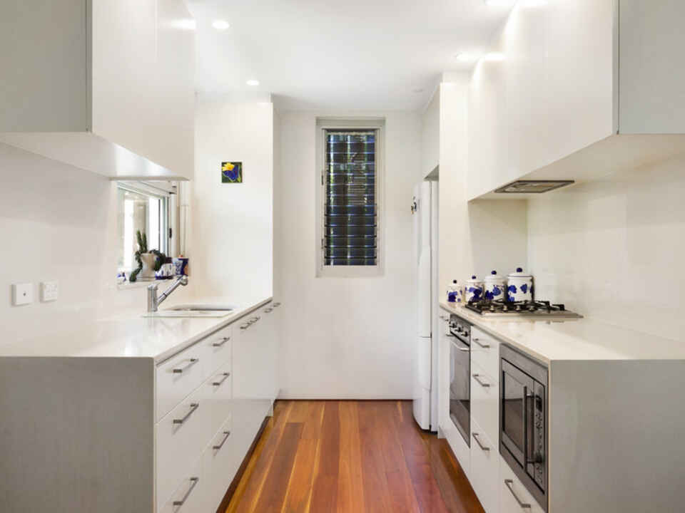 23/64 Penkivil Street Bondi