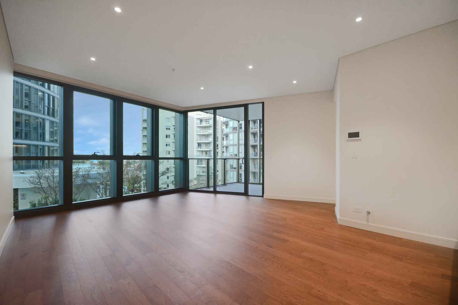 2 bed/552 Oxford Street Bondi Junction