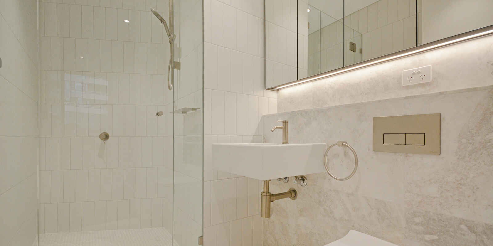 2 bed/552 Oxford Street Bondi Junction