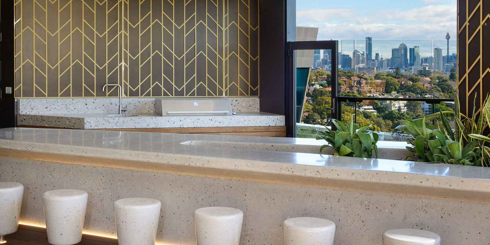 2 bed/552 Oxford Street Bondi Junction