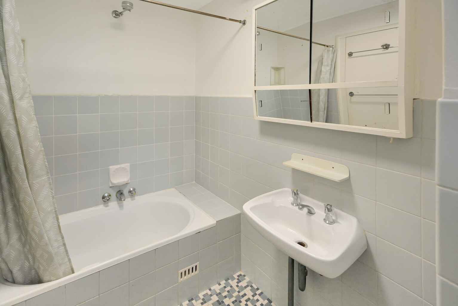 306/72 Henrietta Street Waverley