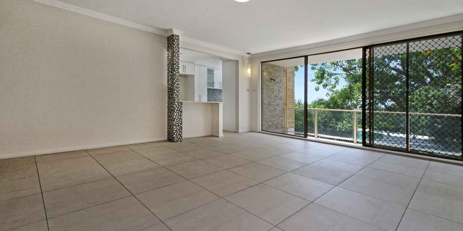 13/6-8 Penkivil Street Bondi