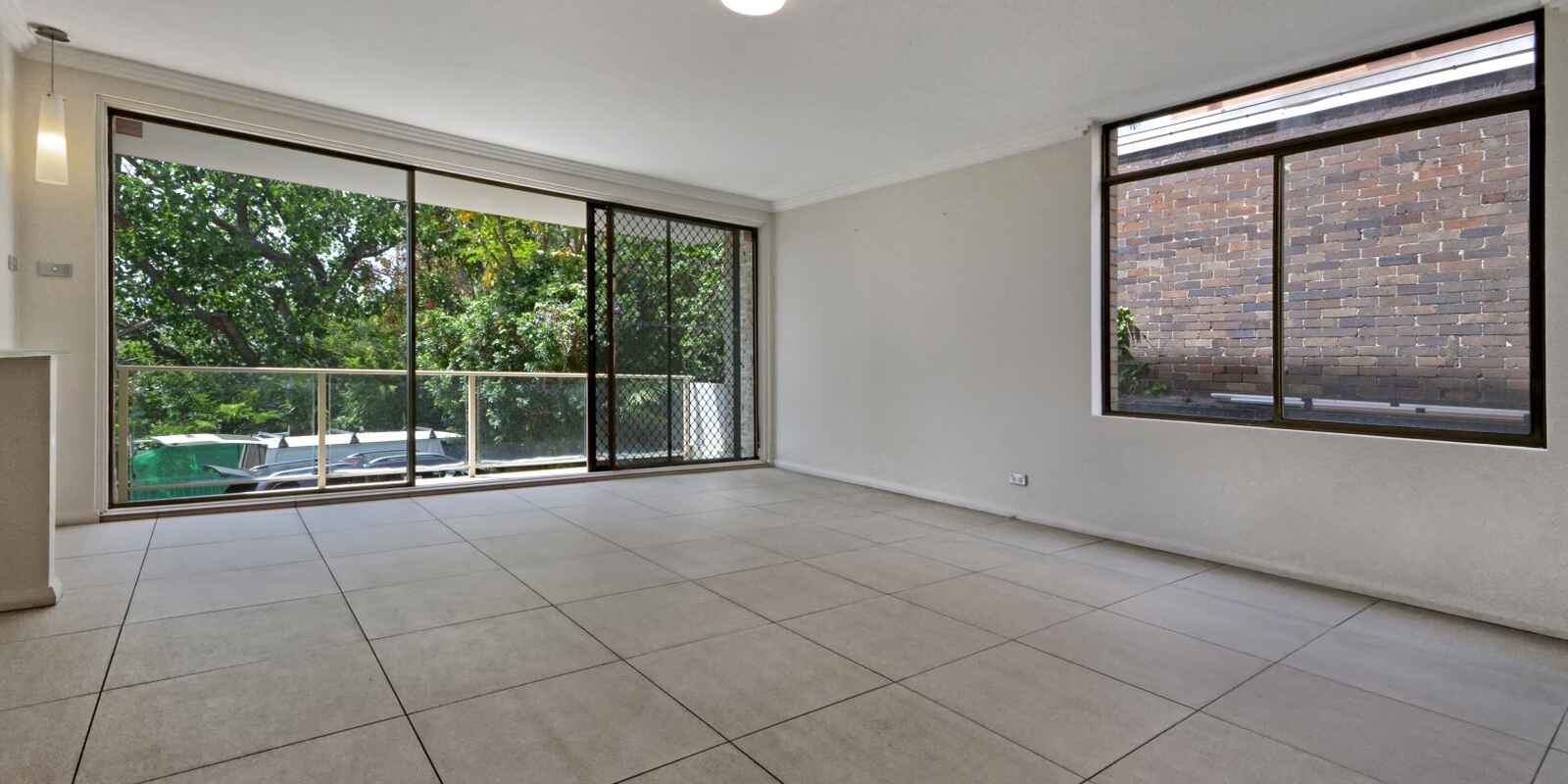 13/6-8 Penkivil Street Bondi