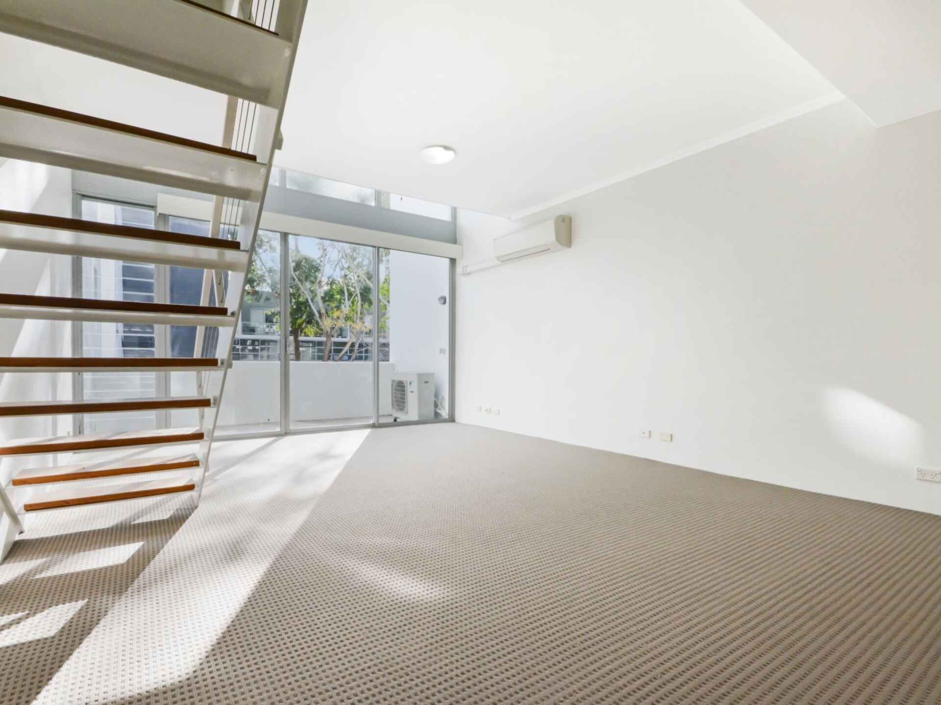 32/4 Grandstand Parade Zetland