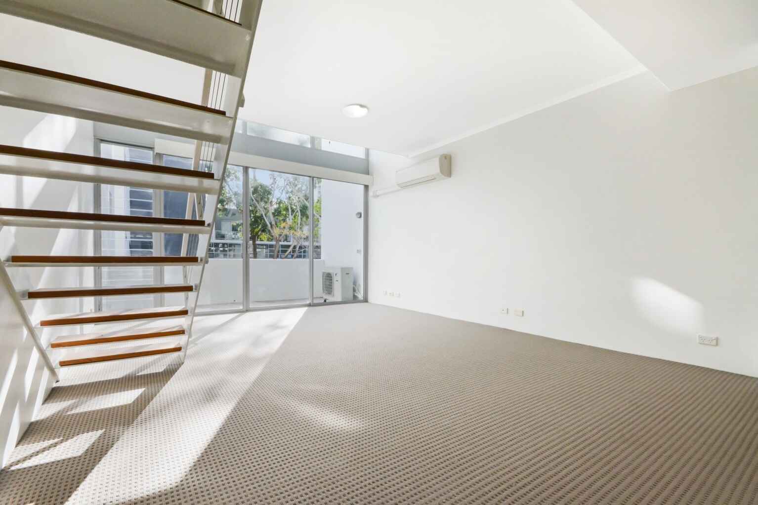 32/4 Grandstand Parade Zetland