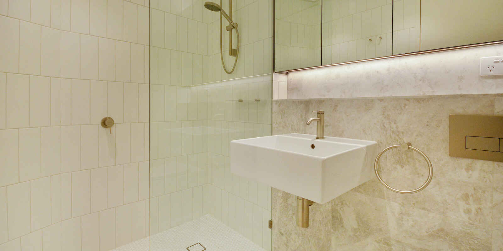1 bed/552 Oxford Street Bondi Junction