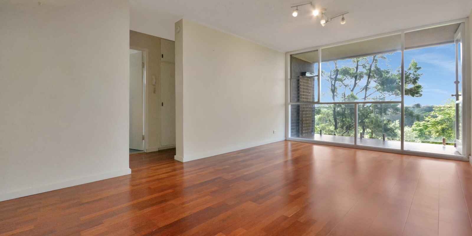 1B/83 Homer Street Earlwood