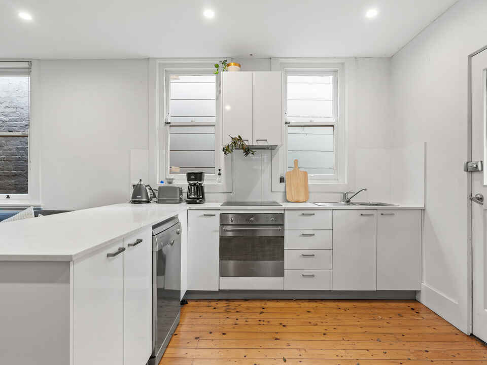 8 Oxford Street Newtown