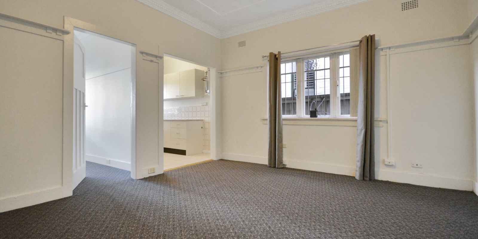 4/256 Bondi Road Bondi