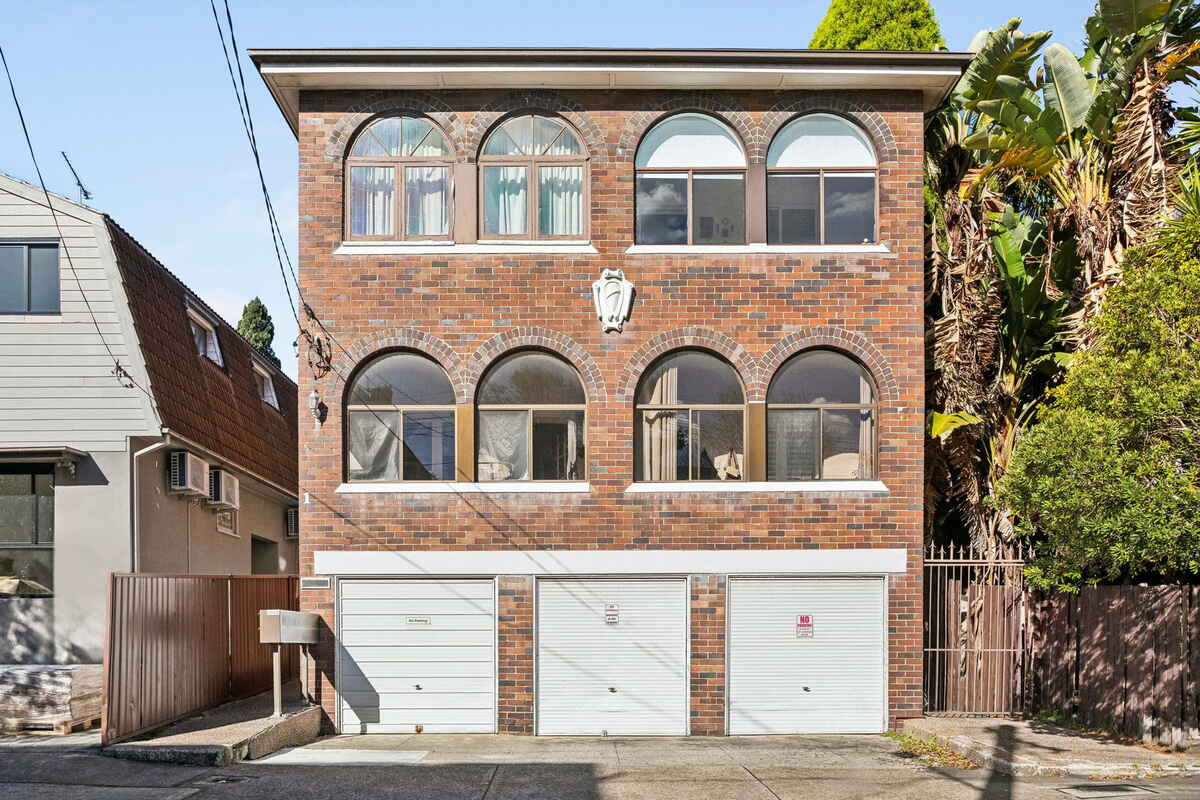 1/1 Ben Eden Street Bondi Junction