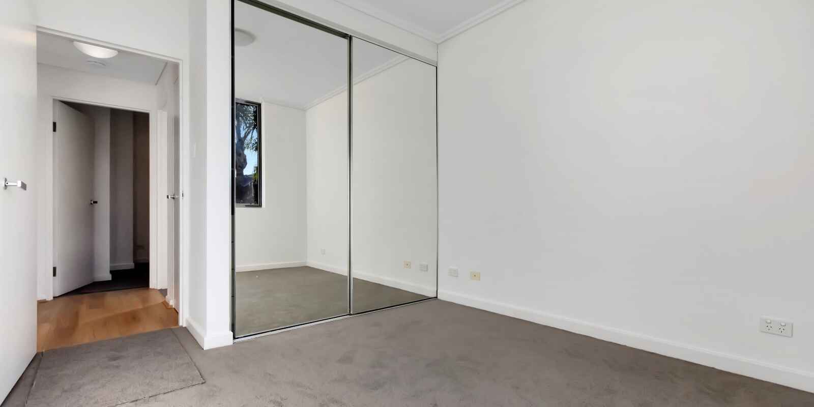 302/7 Wills Avenue Bronte