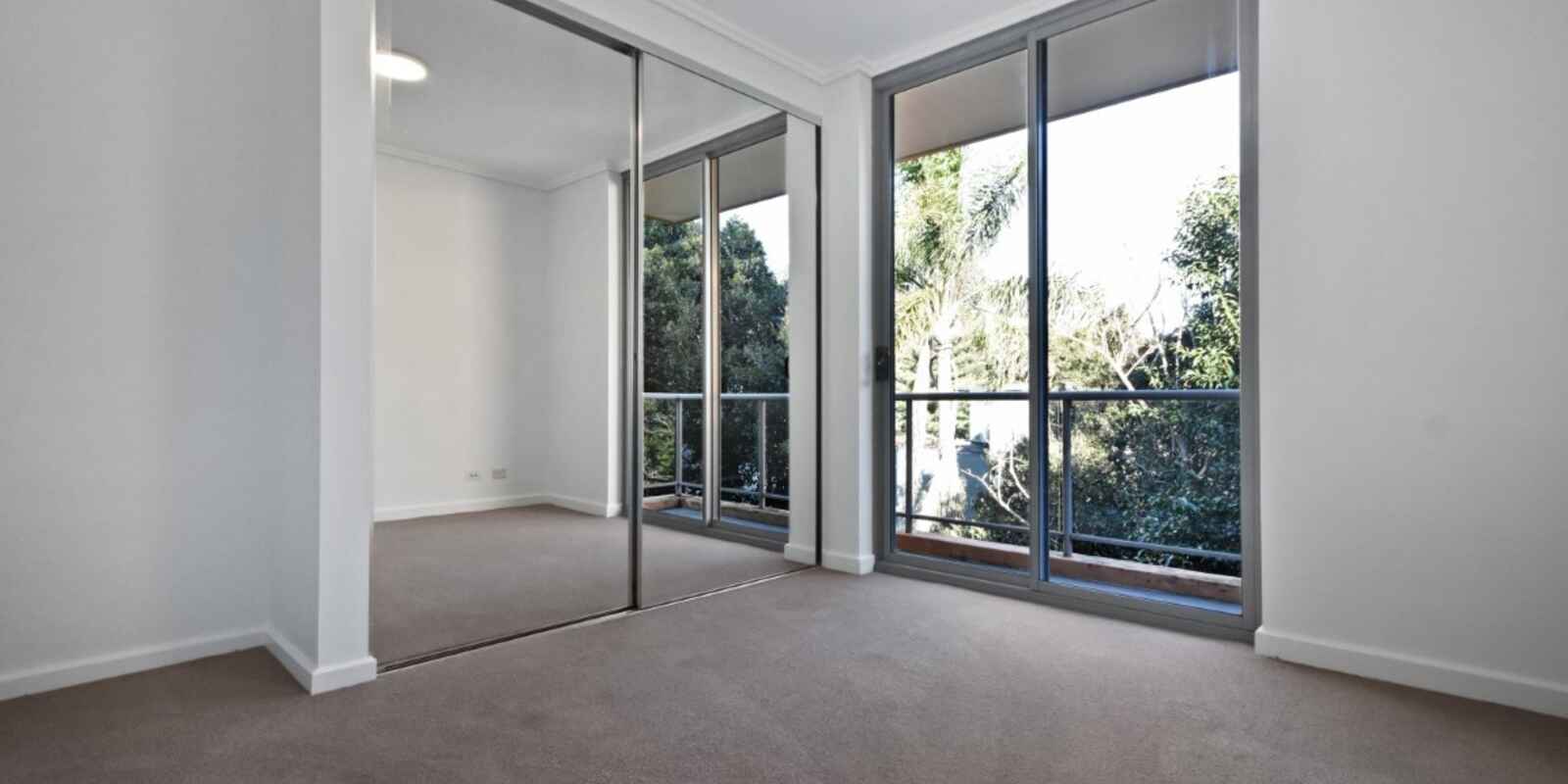 303/7 Wills Avenue Bronte