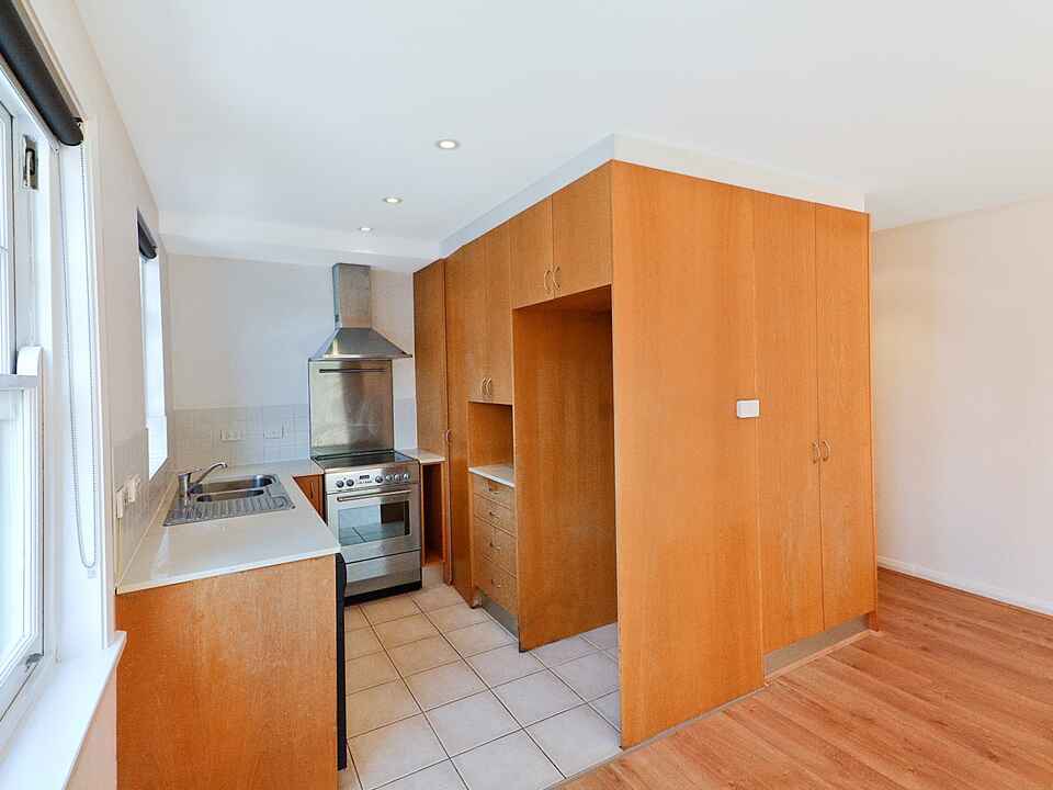 8/214 Alison Road Randwick