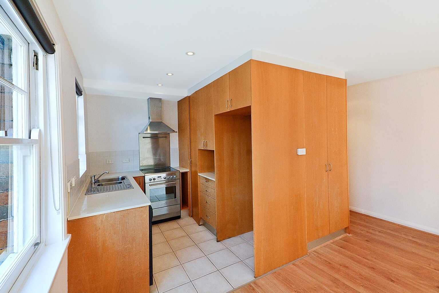 8/214 Alison Road Randwick