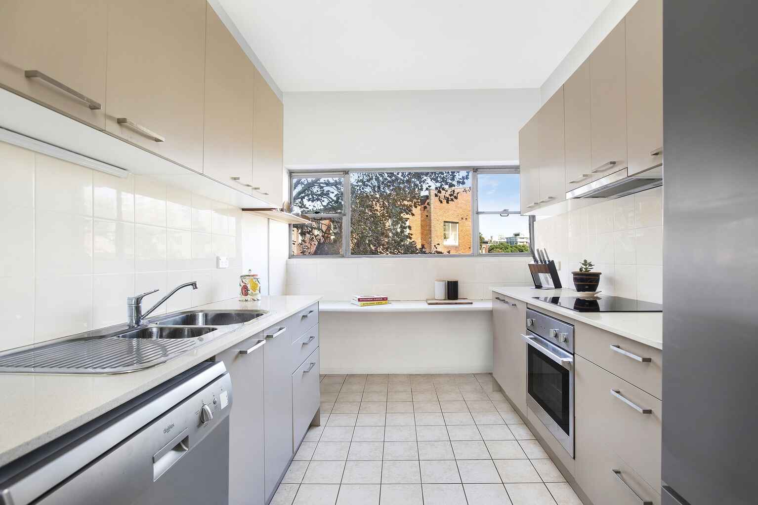 401/12 Ithaca Road Elizabeth Bay 401/12 Ithaca Road Elizabeth Bay