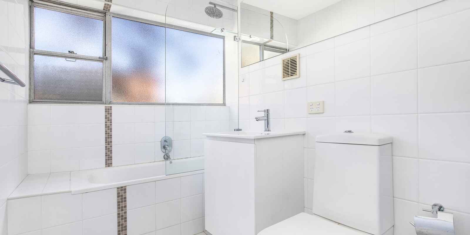 401/12 Ithaca Road Elizabeth Bay 401/12 Ithaca Road Elizabeth Bay