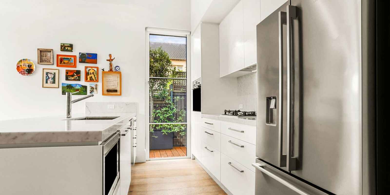 35 Oakley Road North Bondi