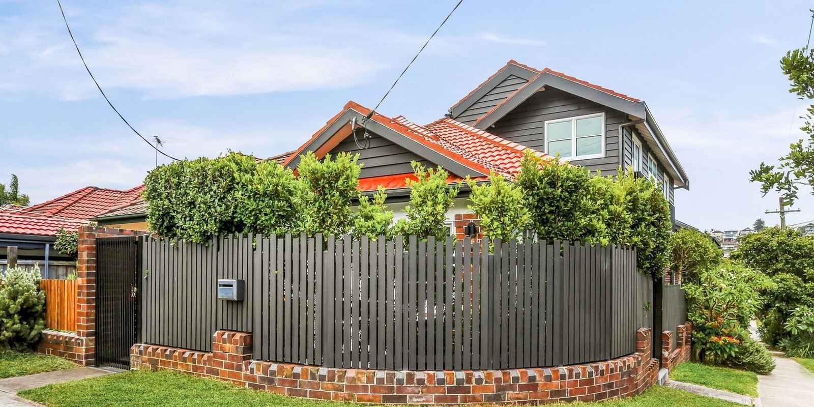 35 Oakley Road North Bondi