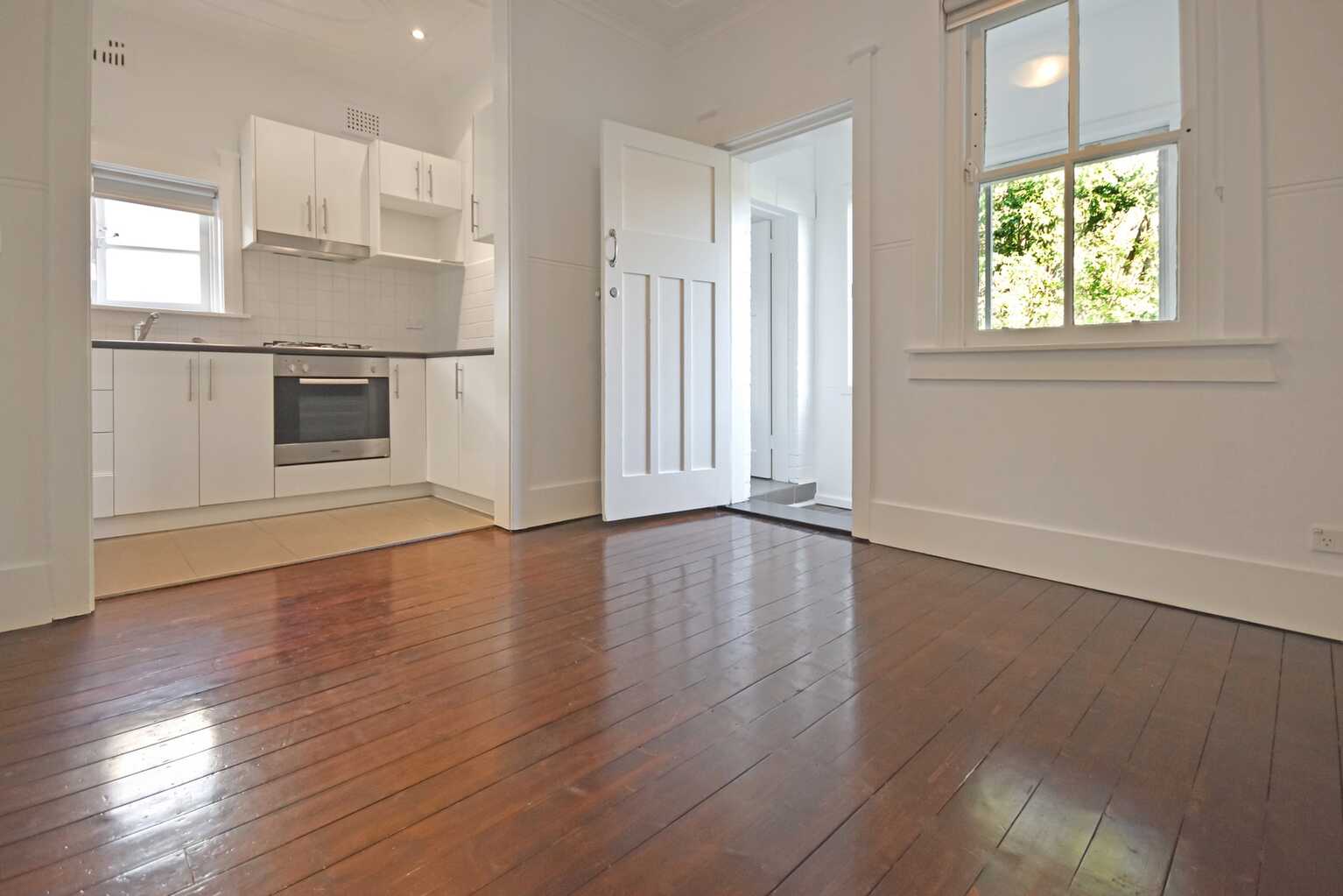 1/136 O'Donnell Street North Bondi