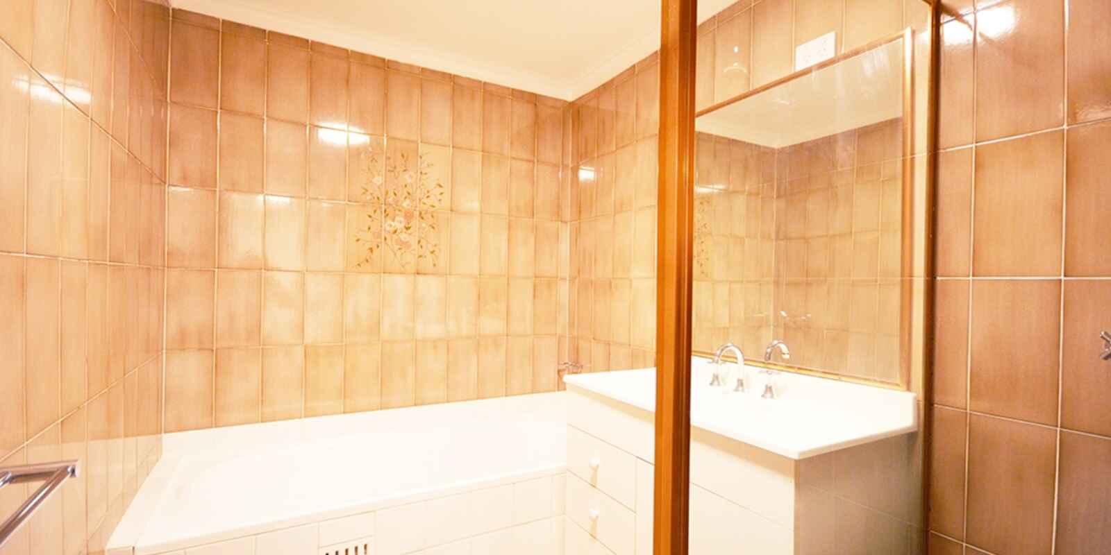 9/70-78 Cook Road Centennial Park