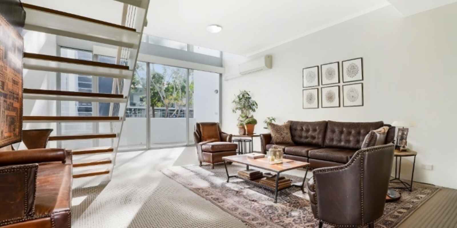 32/4 Grandstand Parade Zetland