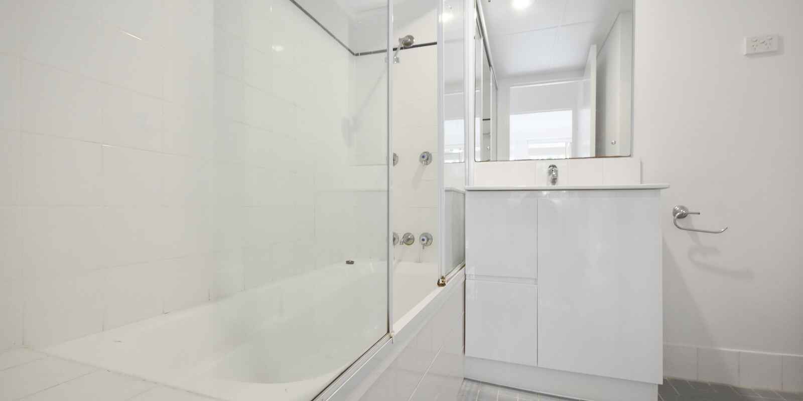 102/131 Bronte Road Bondi Junction