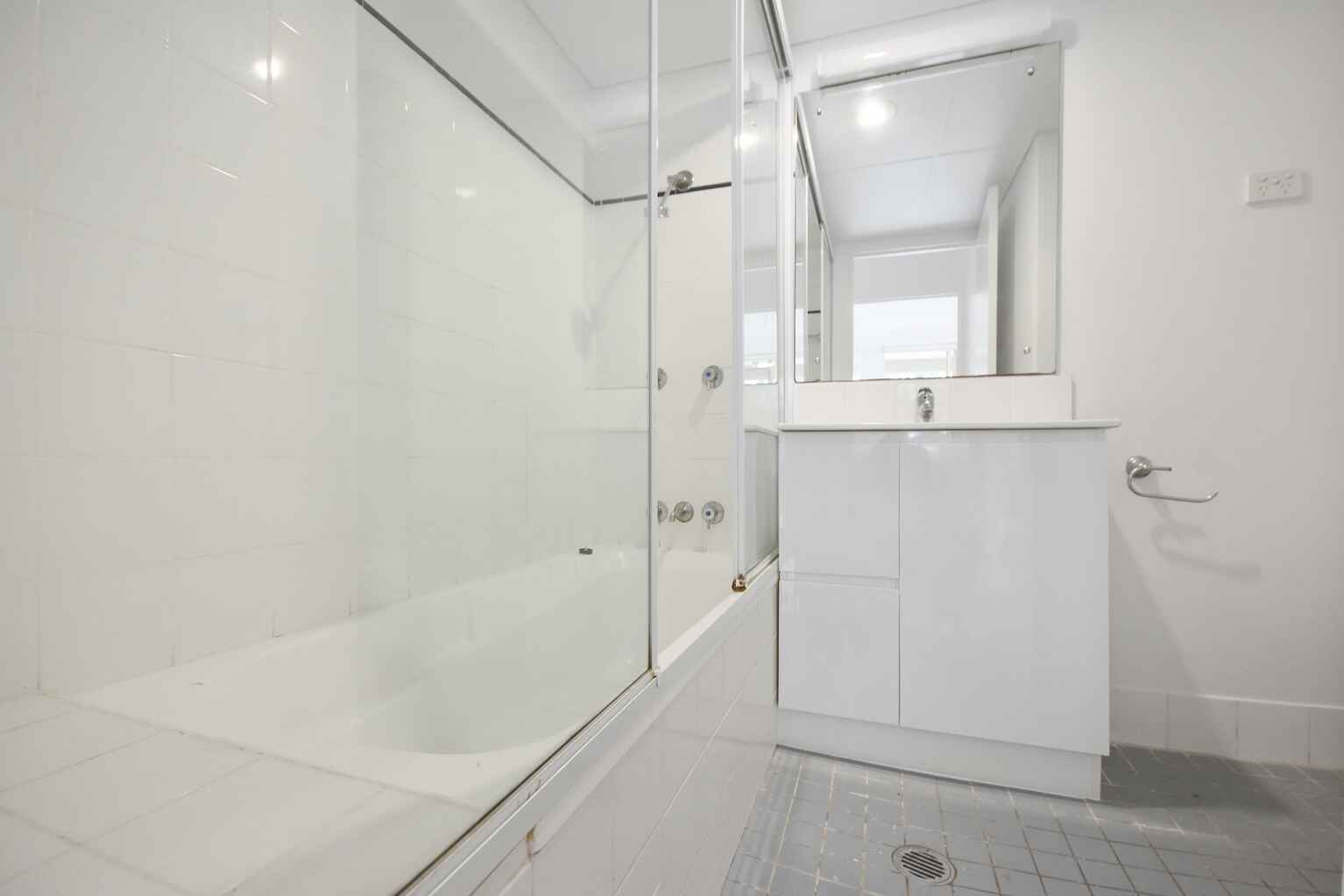 102/131 Bronte Road Bondi Junction