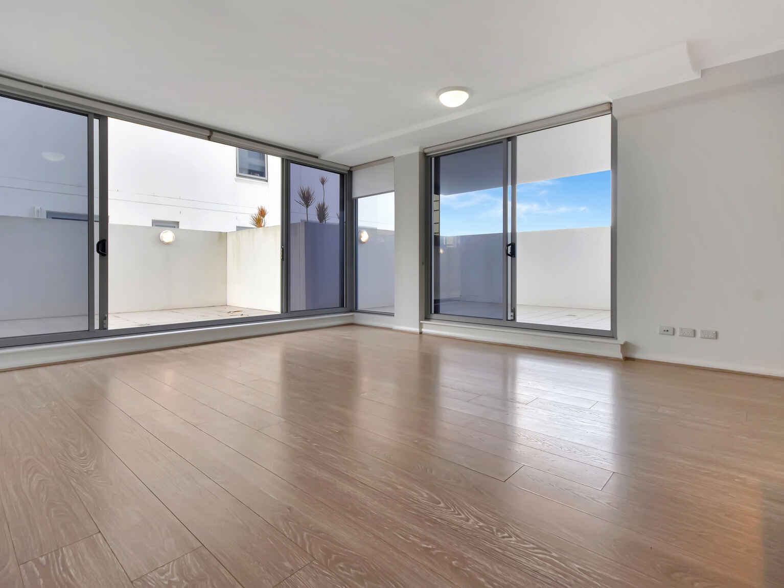 407/80 Ebley Street Bondi Junction