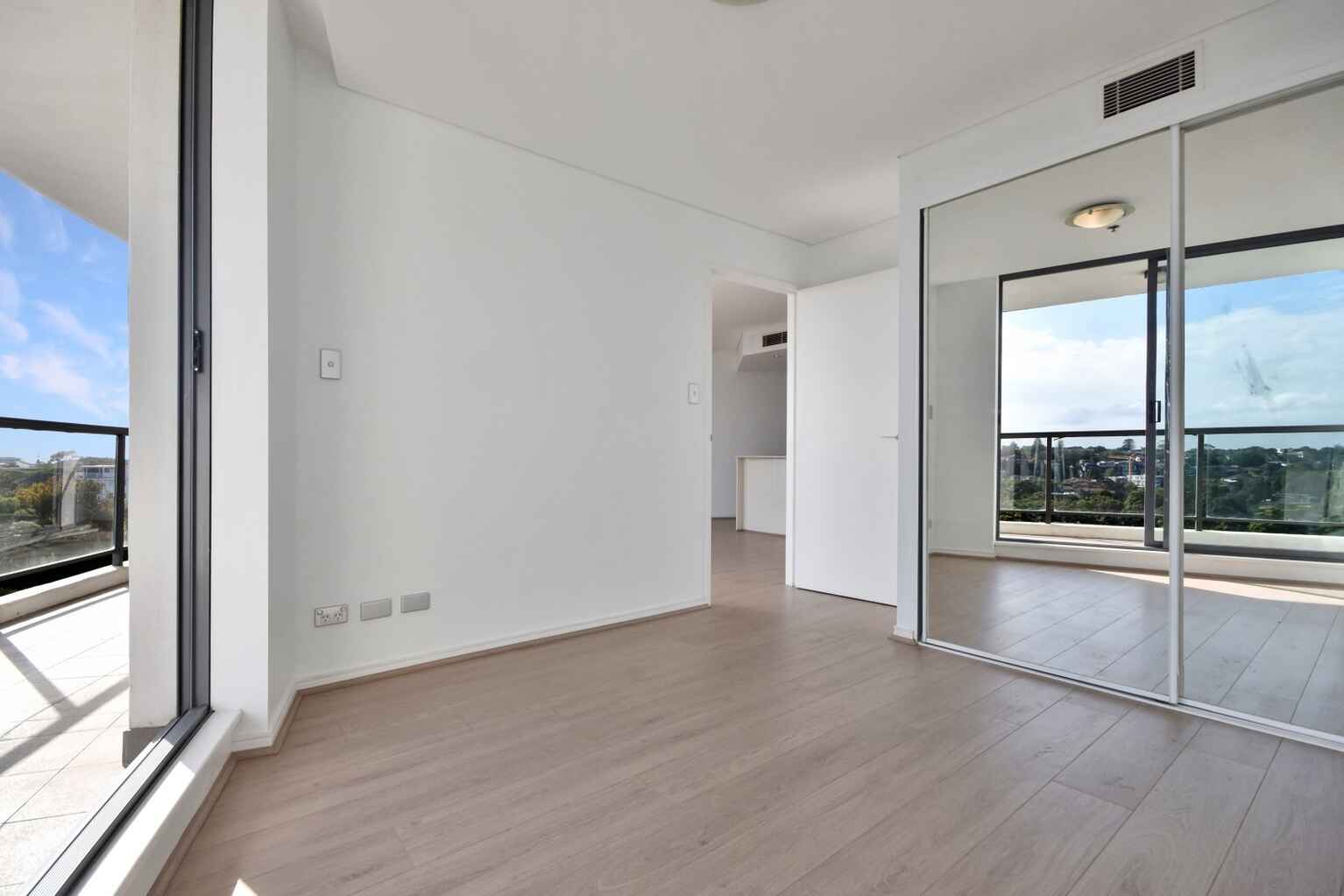 904/1 Adelaide Street Bondi Junction 904/1 Adelaide Street Bondi Junction