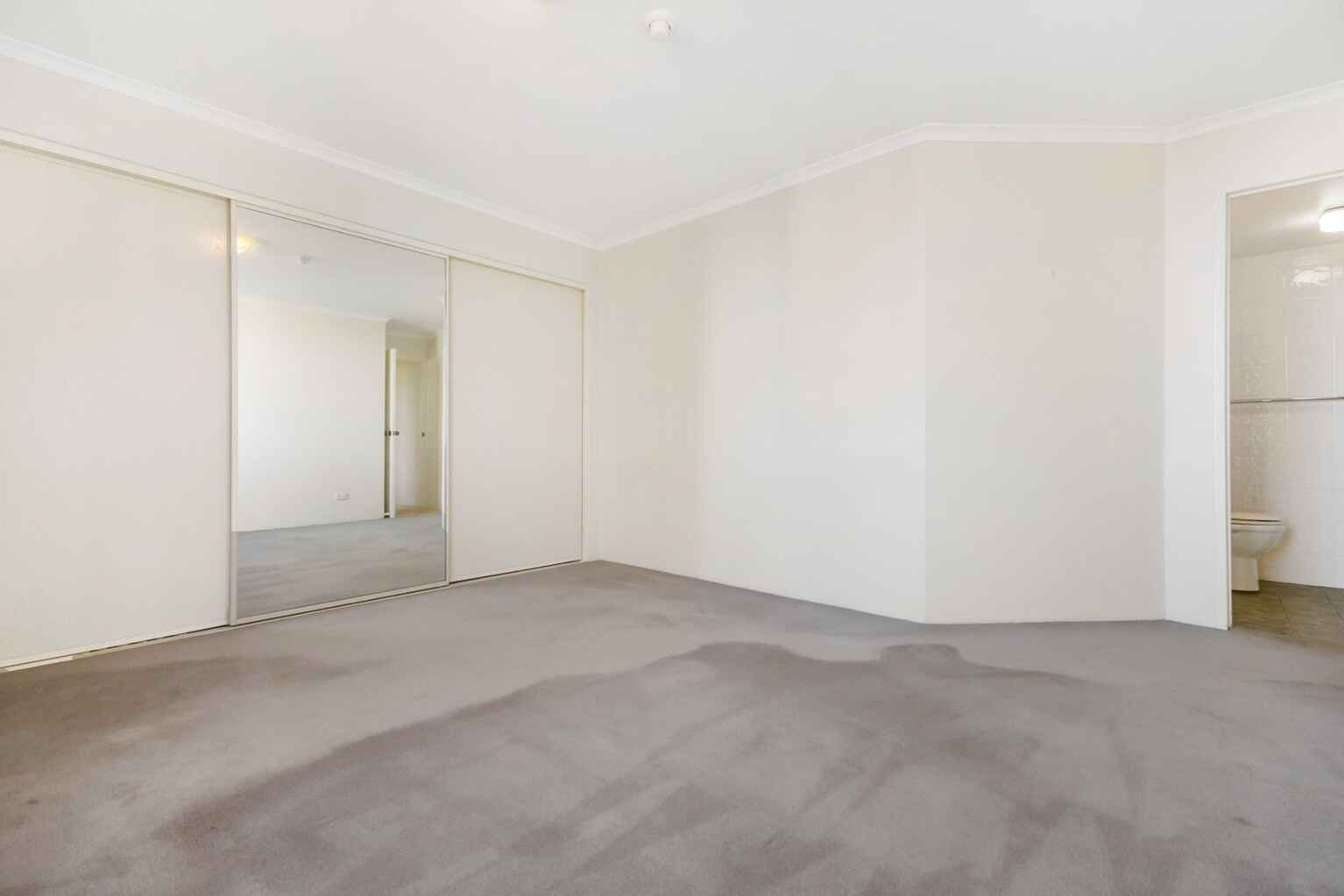 1104/1 Hollywood Avenue Bondi Junction