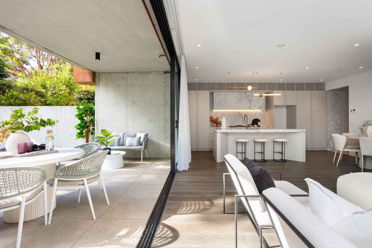 2/1 Spencer Street Rose Bay 2/1 Spencer Street Rose Bay