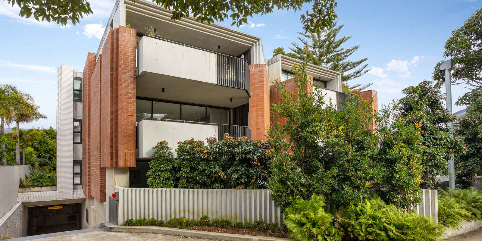 2/1 Spencer Street Rose Bay