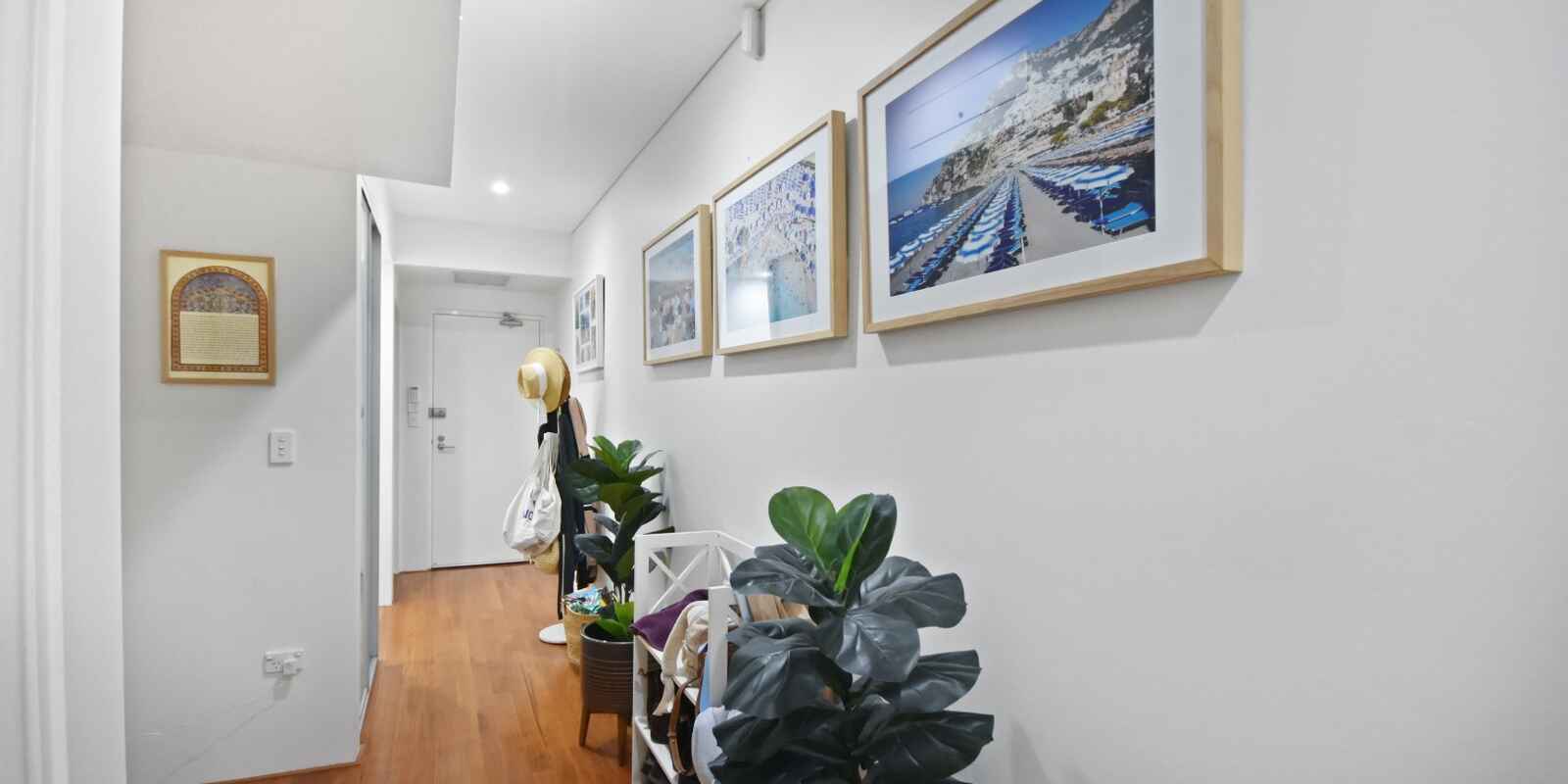 1/18 Simpson Street Bondi Beach