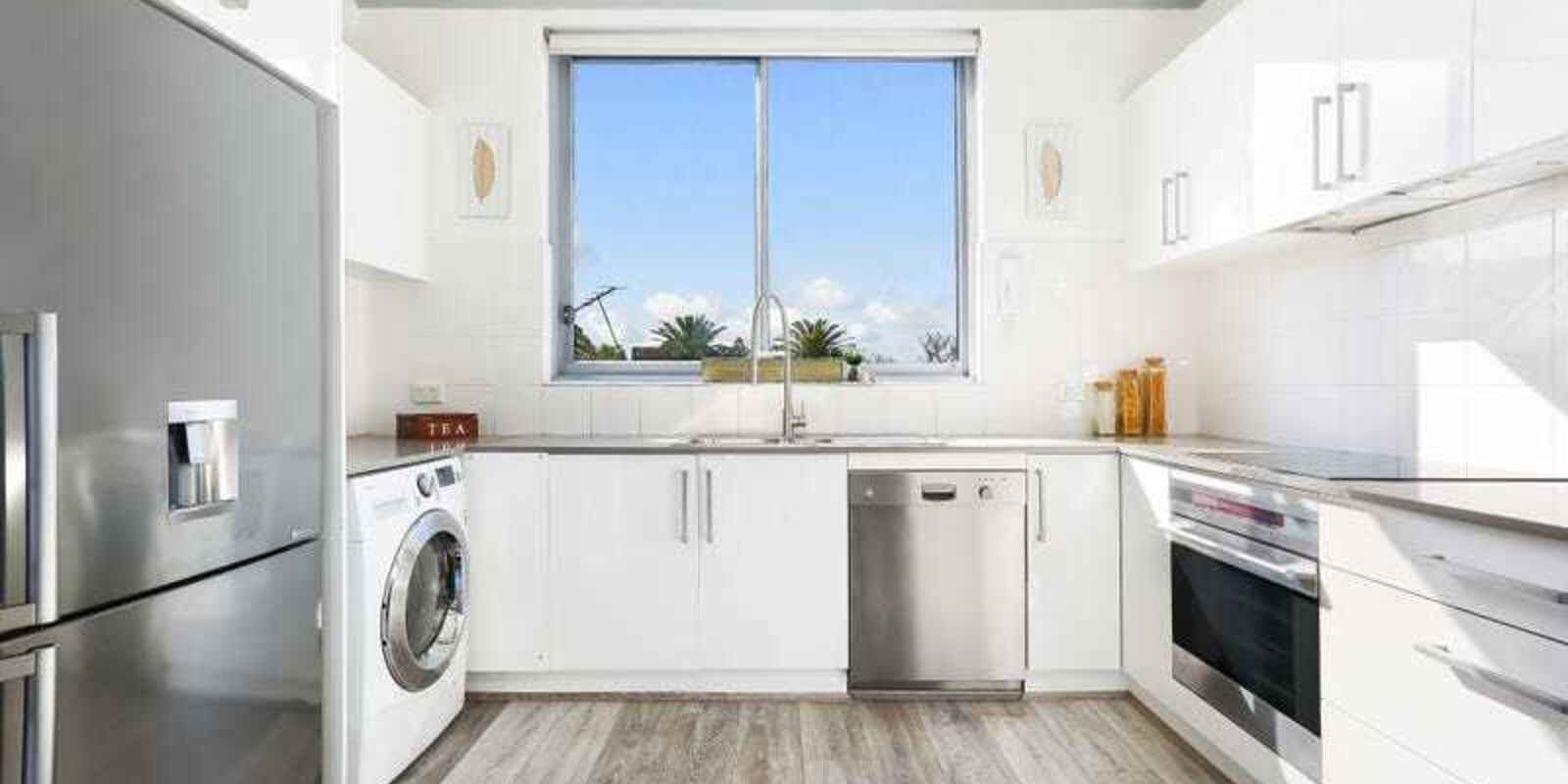 6/15 Captain Pipers Road Vaucluse