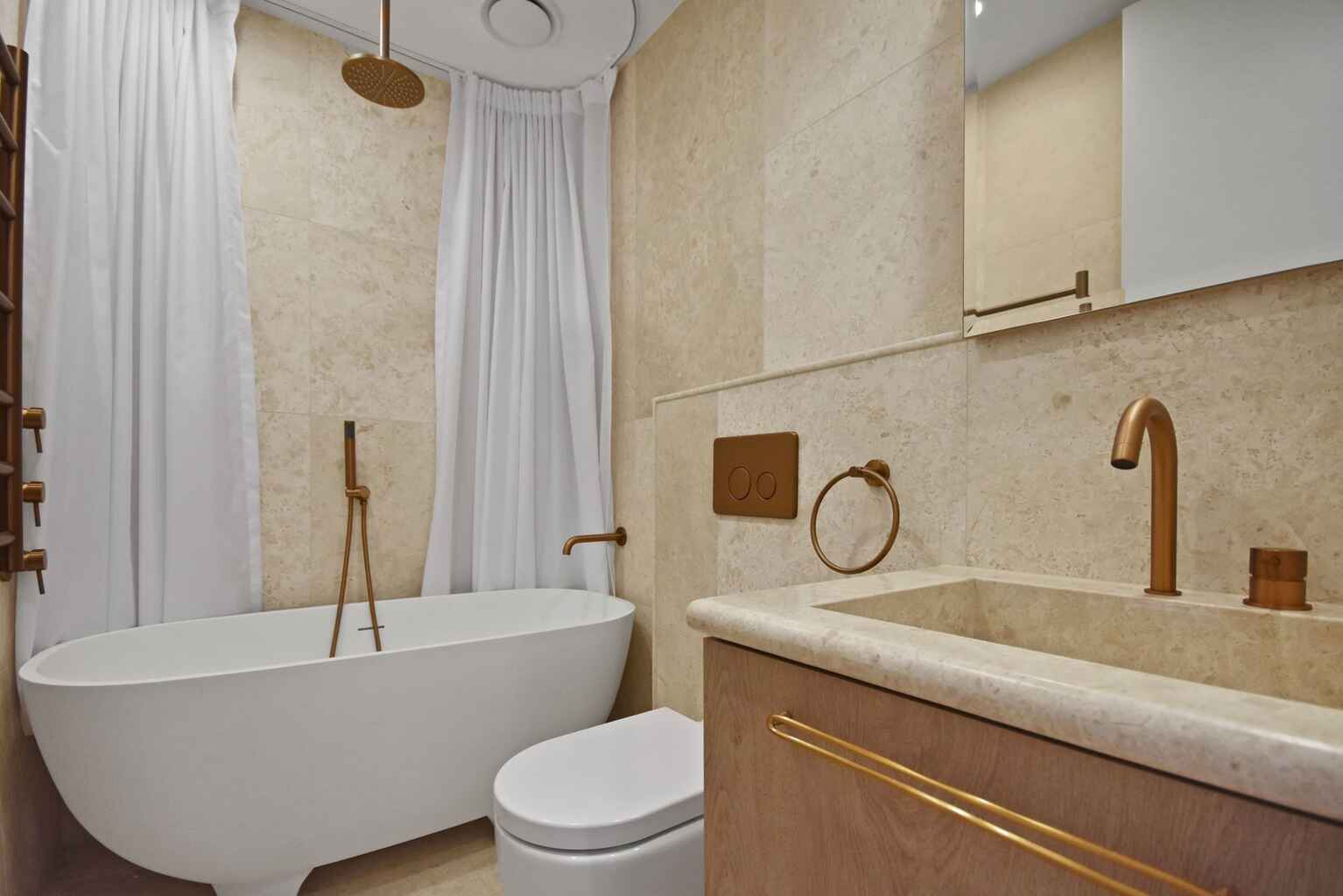 B103/575 Old South Head Road Rose Bay