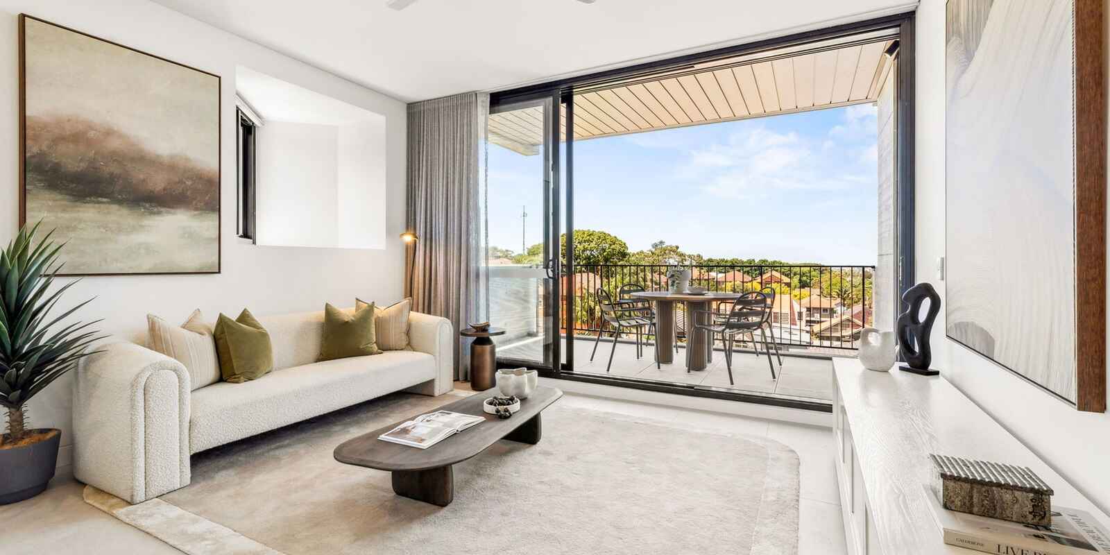 2bed/16A Llandaff Street Bondi Junction