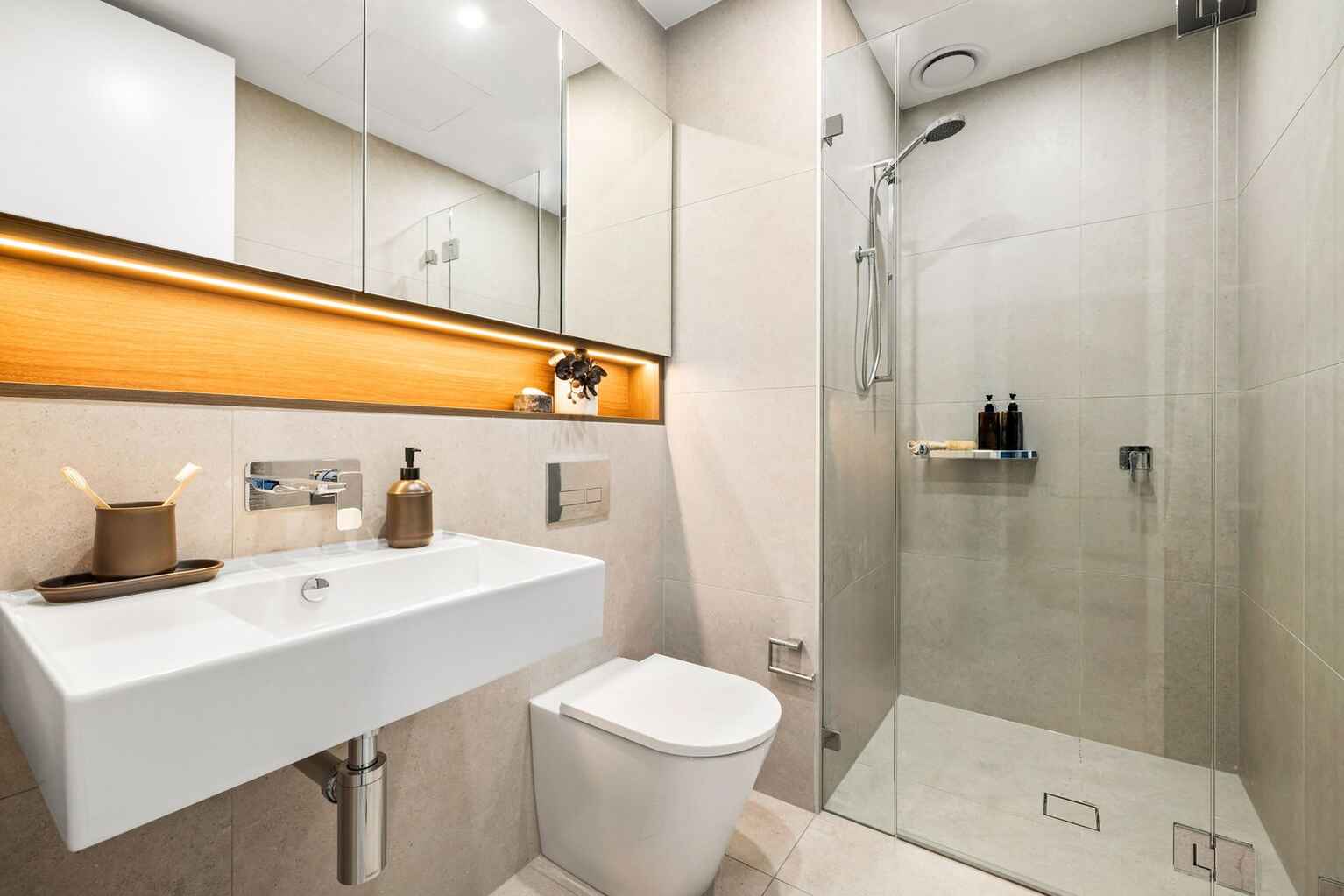 2bed/16A Llandaff Street Bondi Junction