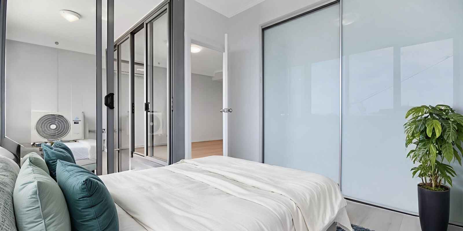 1105/80 Ebley Street Bondi Junction