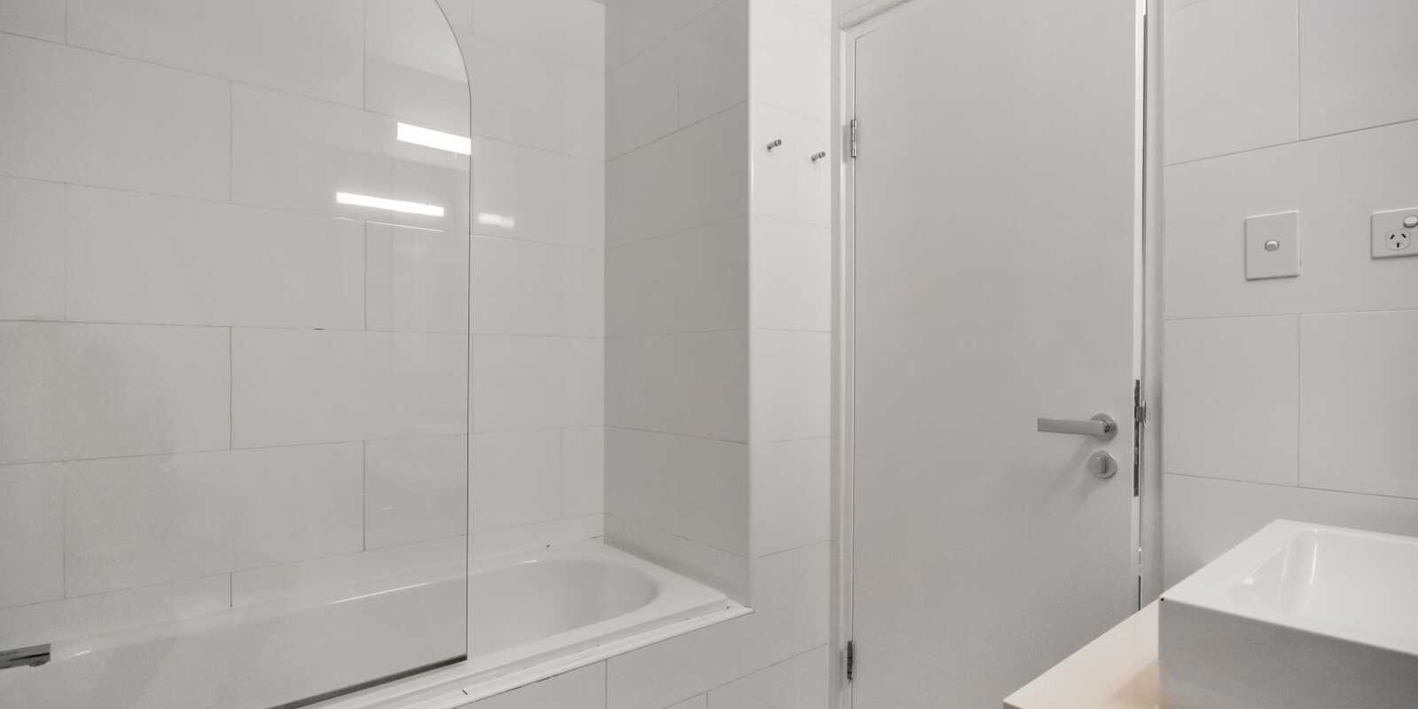 102/7 Wills Avenue Bronte