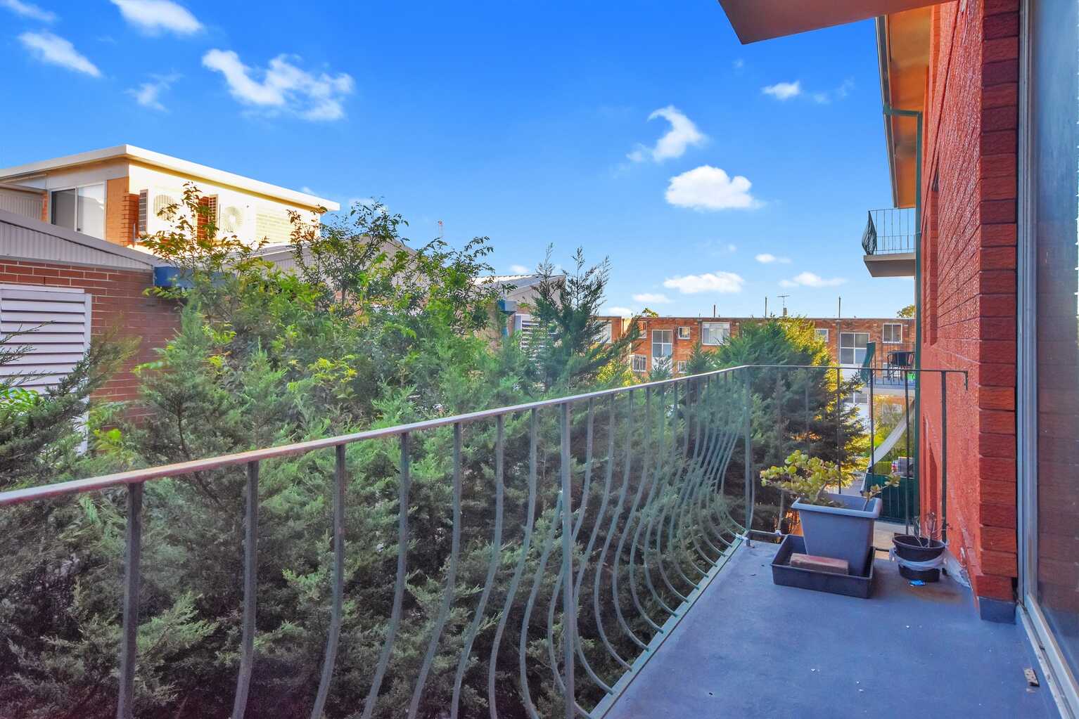 4/69 Cowper Street Randwick